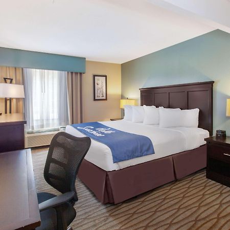 Days Inn By Wyndham Petoskey Dış mekan fotoğraf
