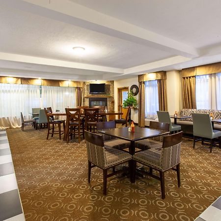 Days Inn By Wyndham Petoskey Dış mekan fotoğraf