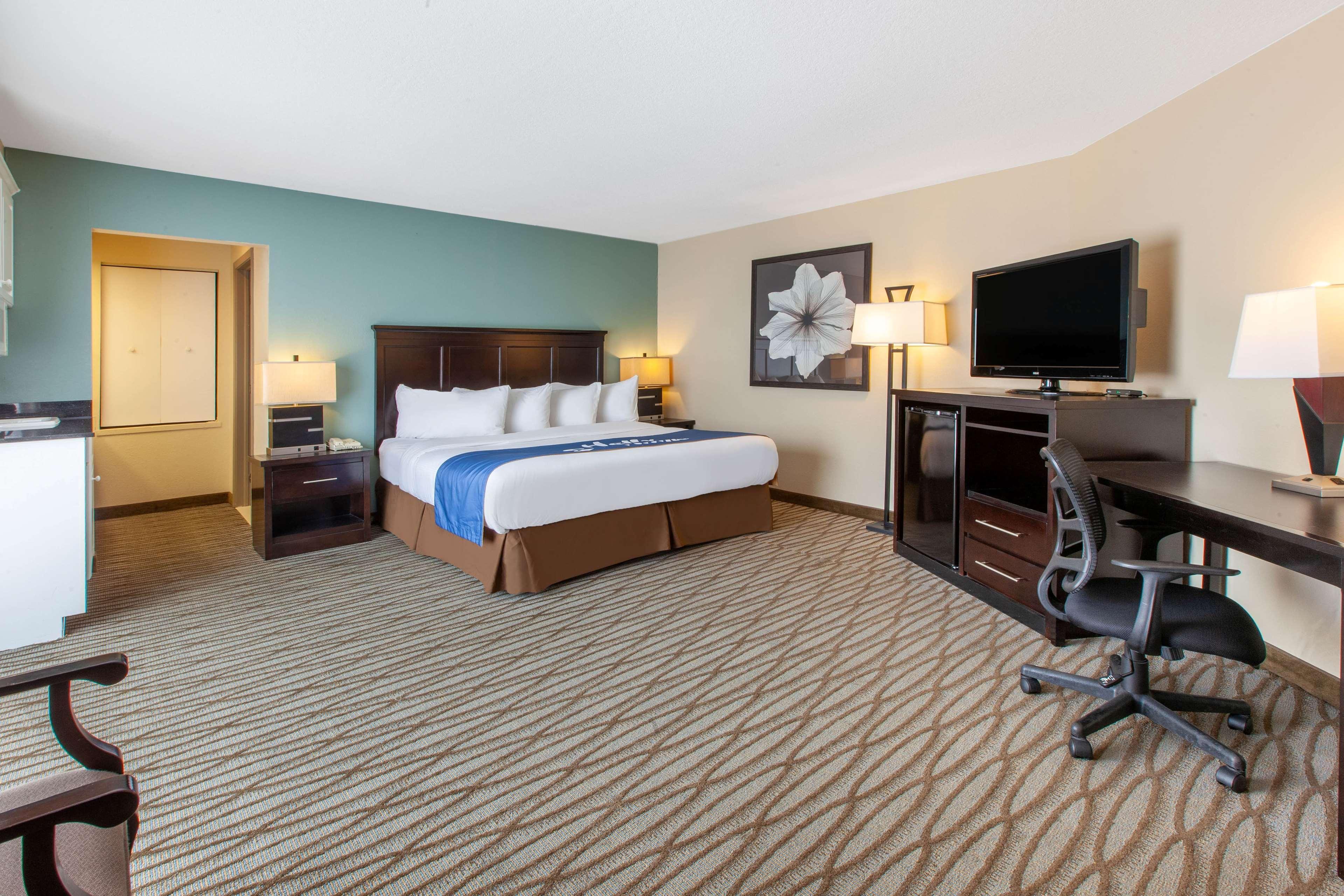 Days Inn By Wyndham Petoskey Dış mekan fotoğraf