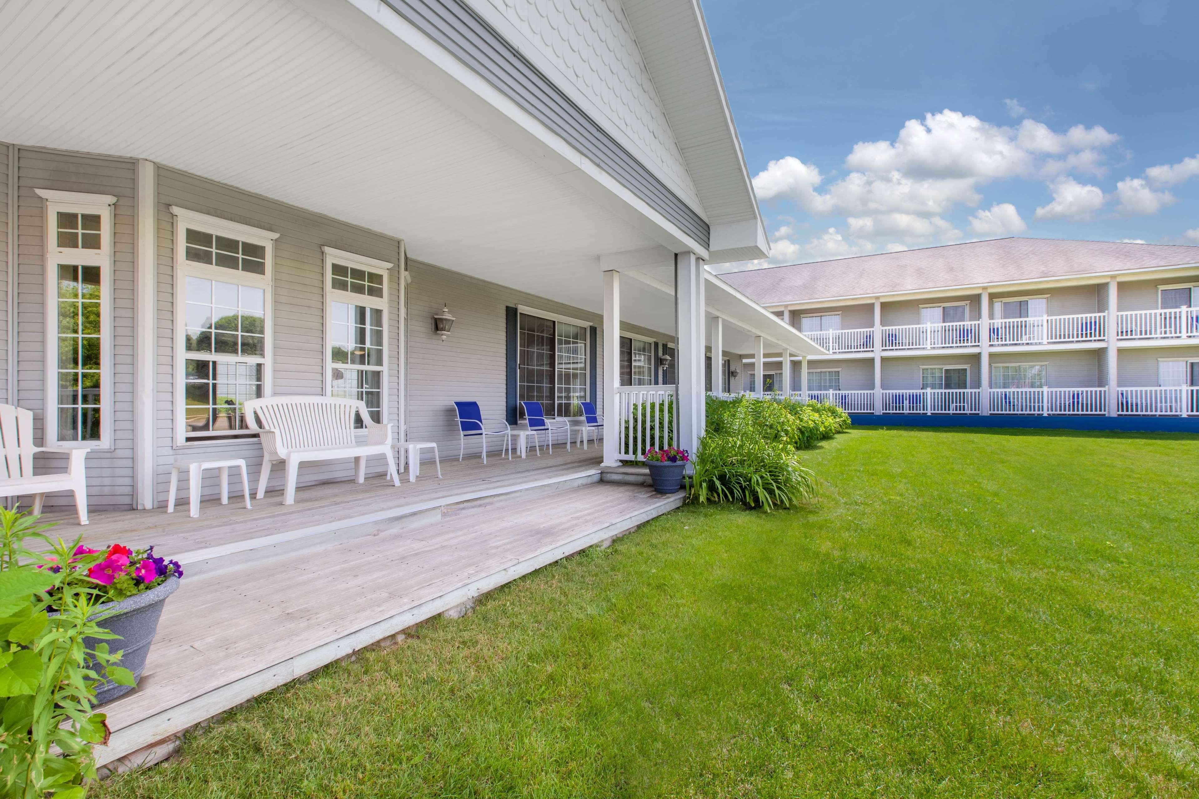 Days Inn By Wyndham Petoskey Dış mekan fotoğraf